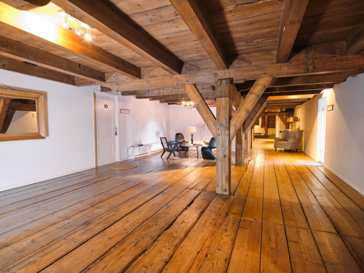 Eco Hotel Plantage Rococo Велсен-Зёйд Экстерьер фото